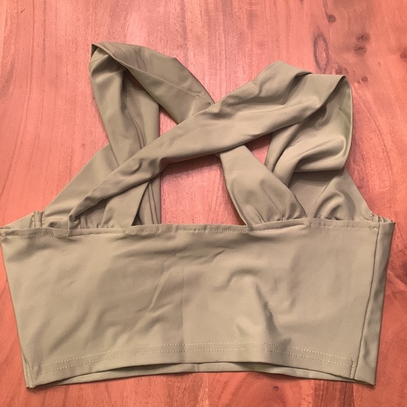Medium SHEIN Fashion Top - Green - Picture 2 of 3